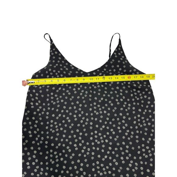 Banana Republic Women's V-Neck Flowy Tank | Black | Sun Print | Medium - Picture 3 of 6